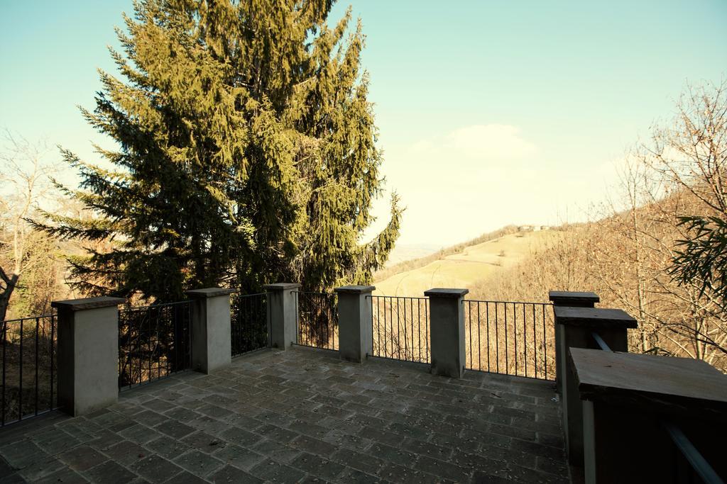 Castello Di Brandola Villa Polinago Exterior photo